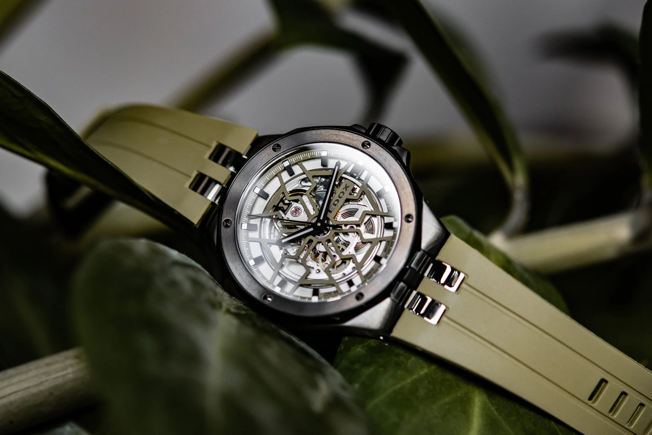 Edox Delfin Mecano Moss Green Featured
